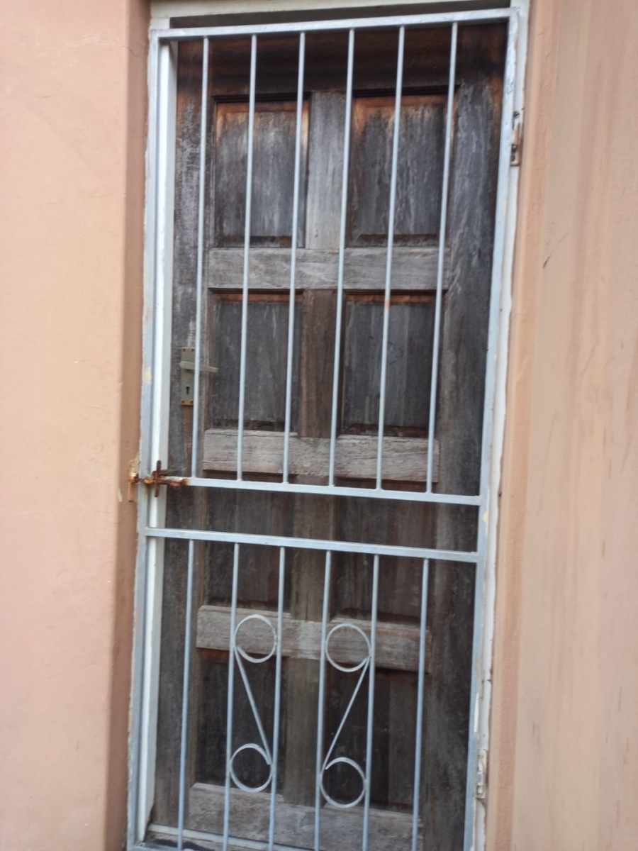 To Let 2 Bedroom Property for Rent in Van Der Stel Eastern Cape